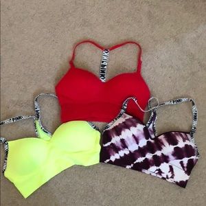 VS PINK wireless lightly lined bras